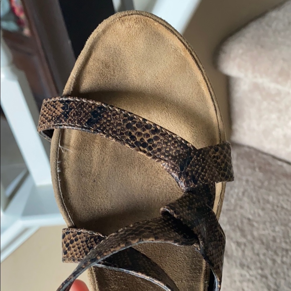 Sandals - Picture 6 of 8